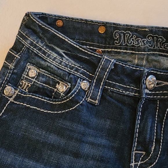 Miss Me Girl's Bermuda Cropped Shorts Size 12 - Picture 4 of 9